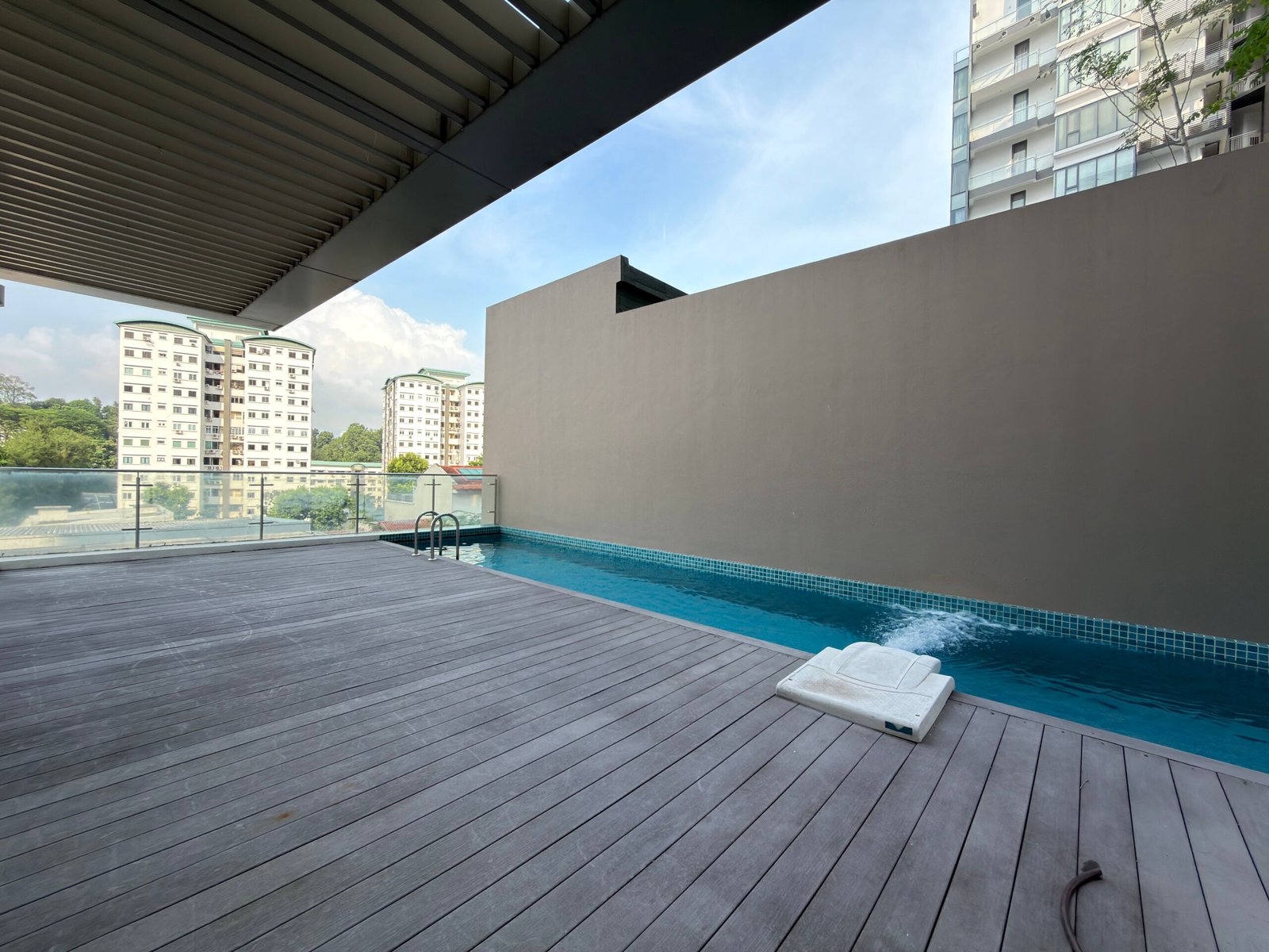 Roof Terrace with Swimming Pool_Strata Landed Terrace_Residences at Emerald Hill_District 9_Singapore