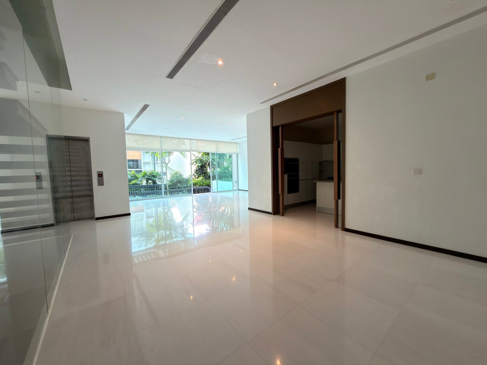 Living Area_Strata Landed Terrace_Residences at Emerald Hill_District 9_Singapore_Wide Angle
