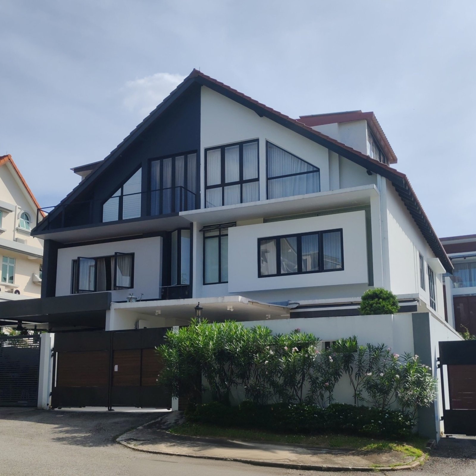 Resale_Semi-Detached House_Brighthill_District 20_Singapore