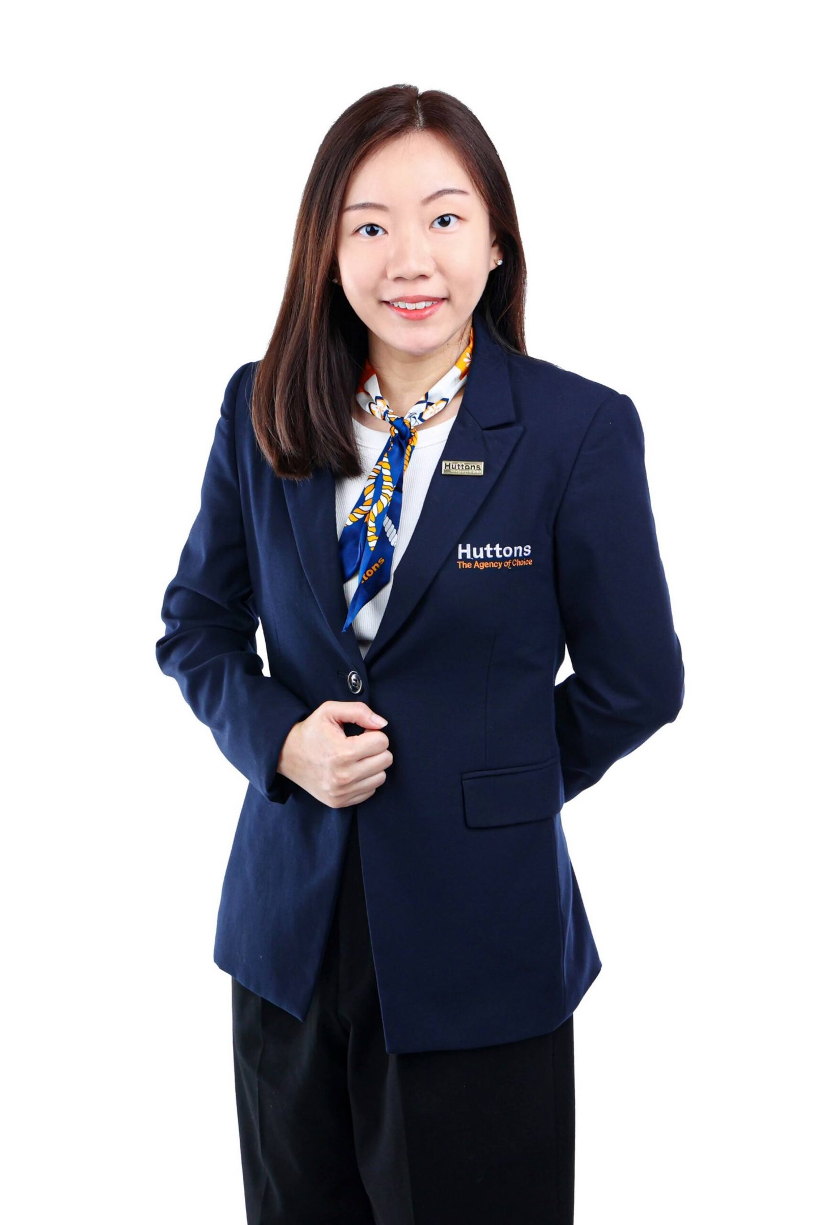 Germaine Chua_Huttons Corporate Shot_Full Body
